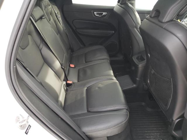 2022 VOLVO XC60 T8 RE YV4H60DL5N1064197