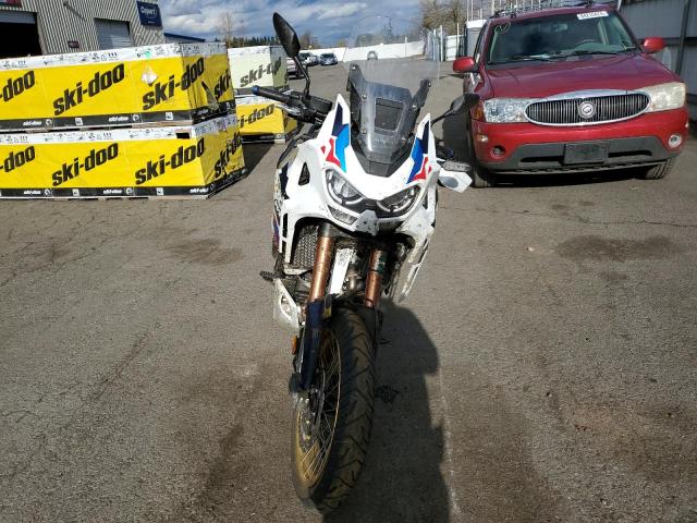2024 HONDA CRF1100 D4 JH2SD15E0RK000841
