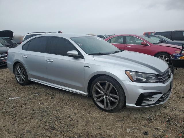 2018 VOLKSWAGEN PASSAT S 1VWAA7A30JC019633