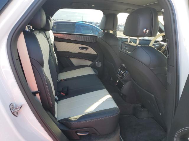 2022 BENTLEY BENTAYGA - SJAAM2ZVXNC012070