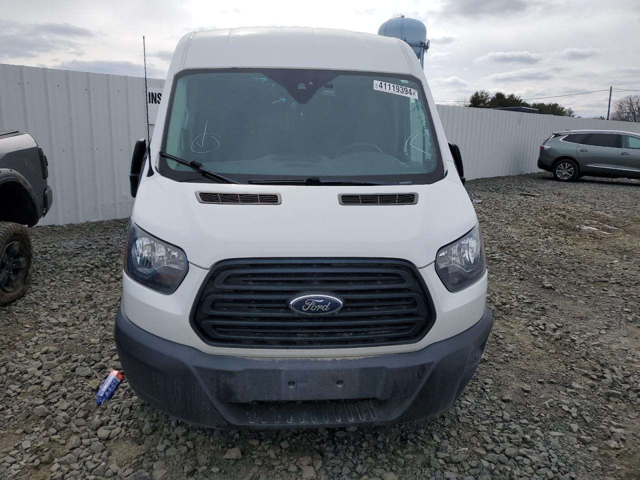 FORD TRANSIT T-250