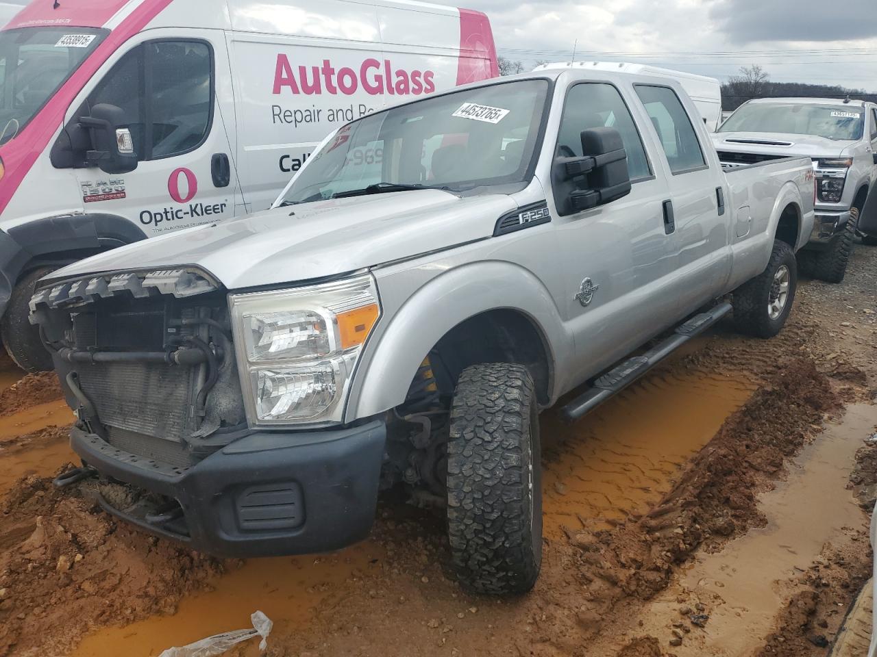 FORD F-250 SUPER DUTY
