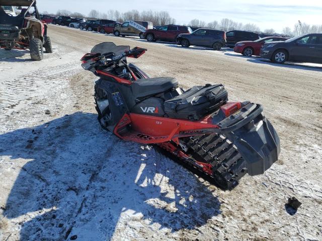 POLARIS SNOWMOBILE 2024 red   SN1TDV8R7RC232072 photo #4