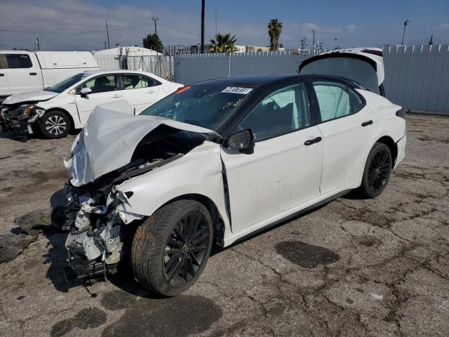 TOYOTA CAMRY XSE