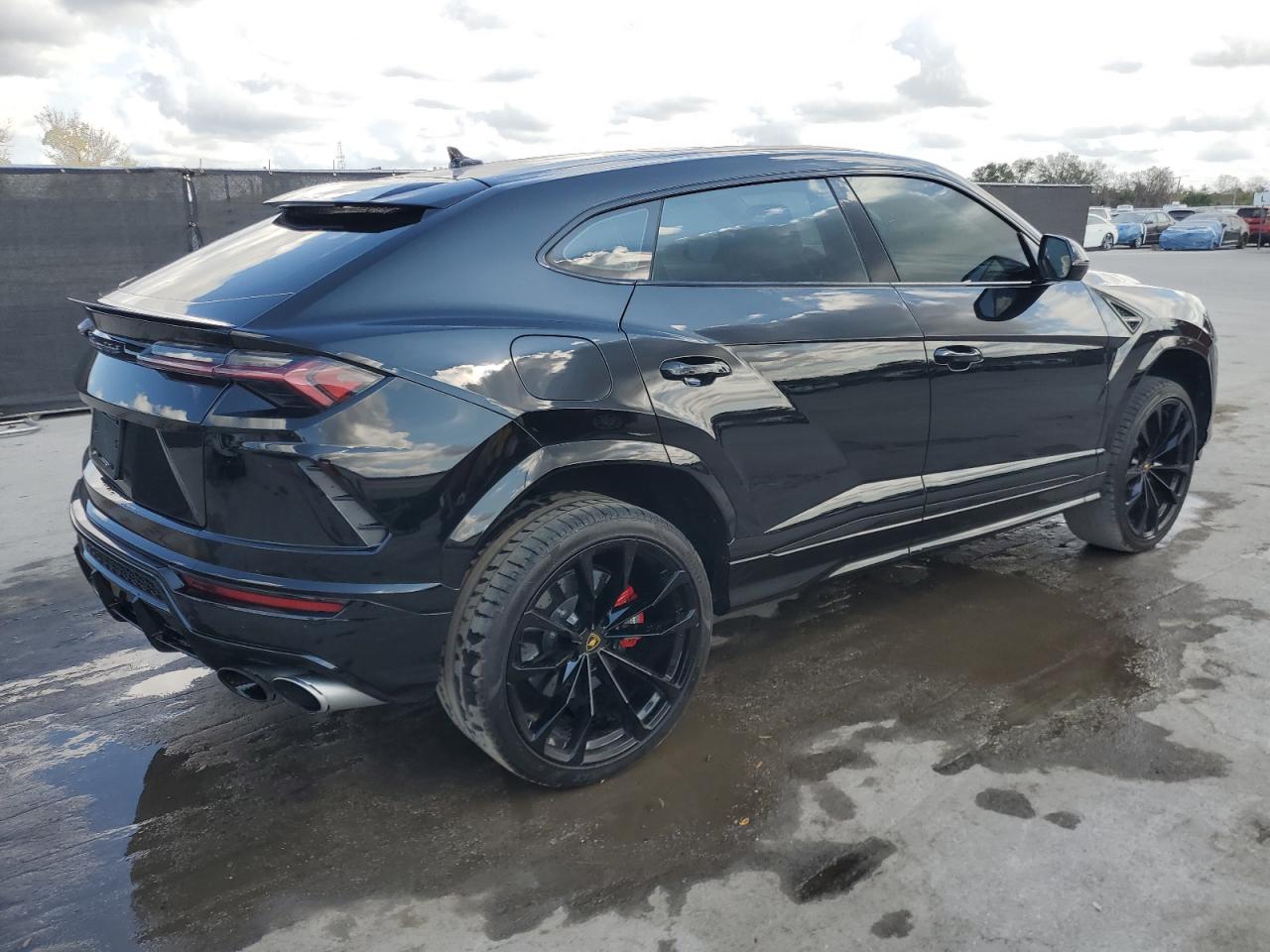 Lamborghini Urus 2022