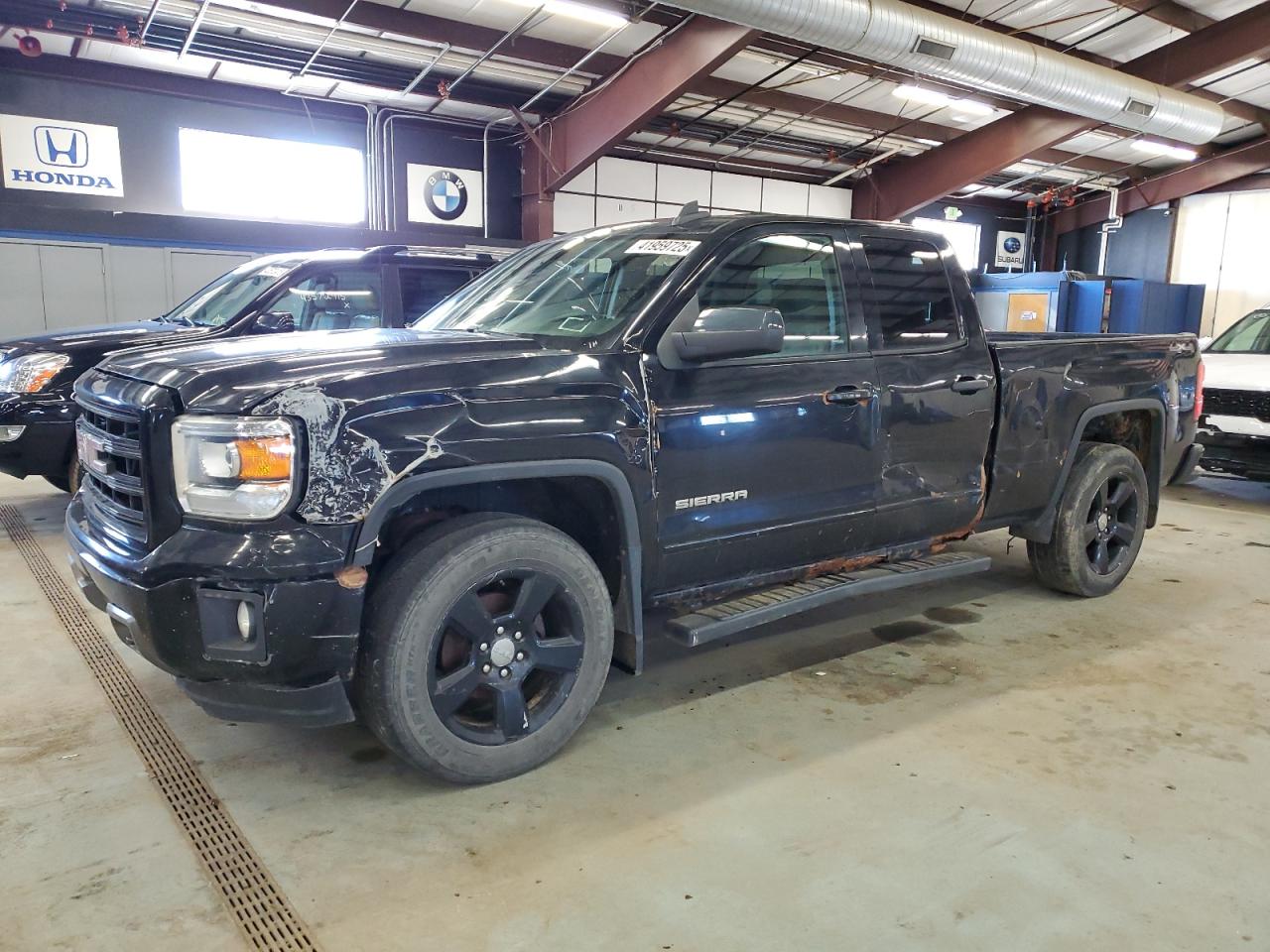  Salvage GMC Sierra