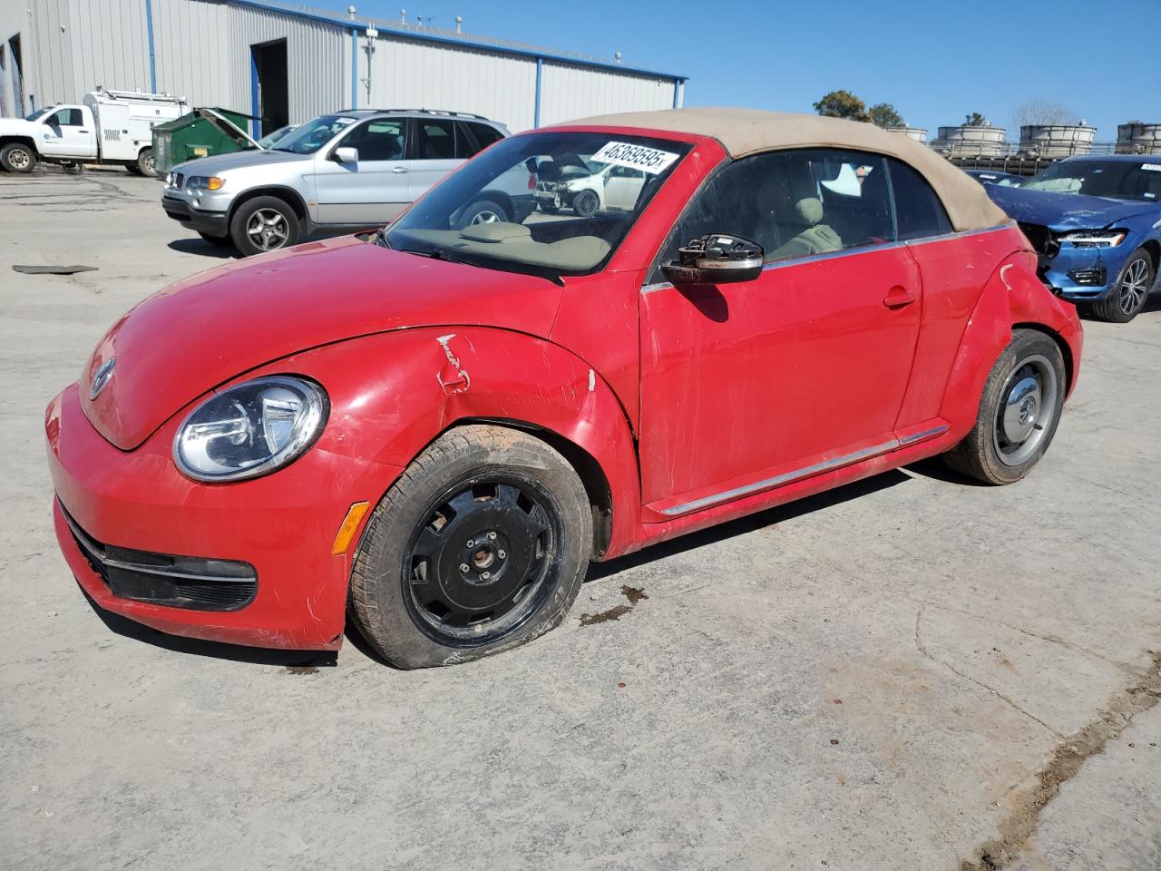 VOLKSWAGEN BEETLE