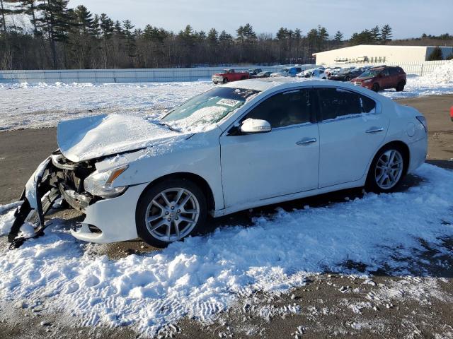 NISSAN MAXIMA S