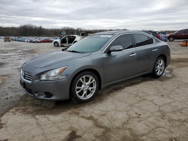 NISSAN MAXIMA S