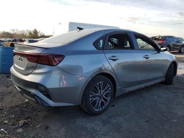 Vin: 3kpf54ad2pe637008, lot: 45876405, kia forte gt line 20233