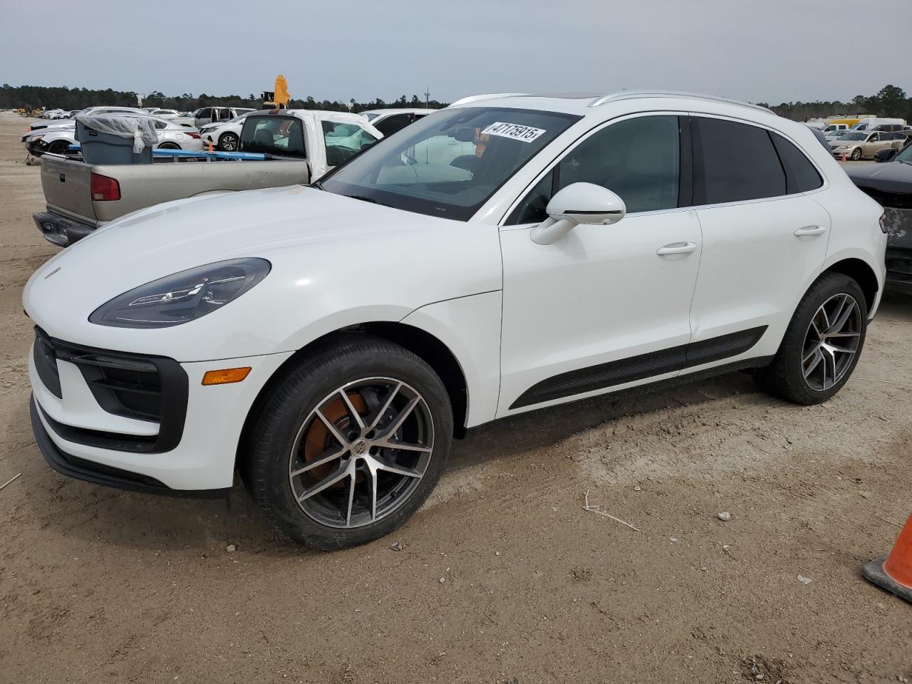 WP1AA2A52SLB00527 PORSCHE MACAN BASE 2025