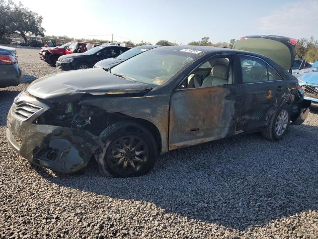 TOYOTA CAMRY BASE