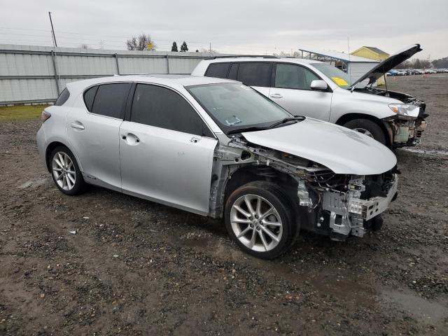 Vin: jthkd5bh3d2173369, lot: 44303495, lexus ct 200 200 20134