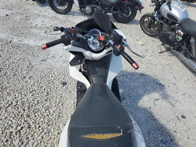 2018 HONDA PCX 150 RLHKF1804JY300189