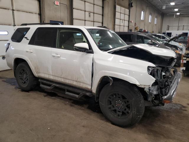 2024 TOYOTA 4RUNNER SR JTERU5JR4R6296264