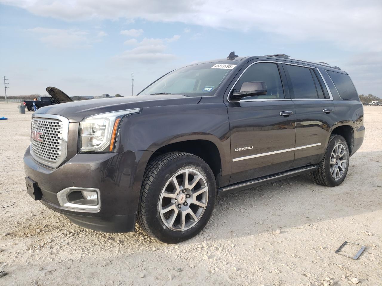 GMC YUKON DENALI