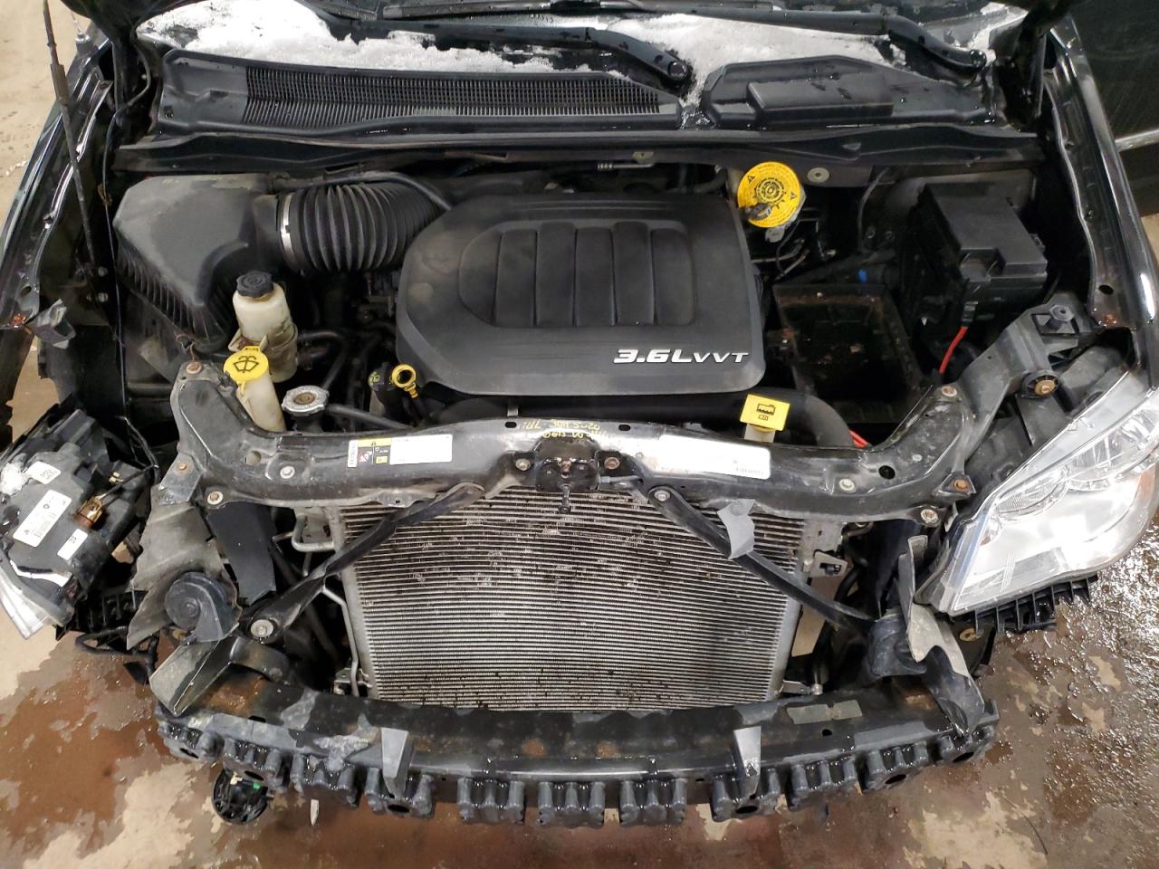 CHRYSLER TOWN & COUNTRY TOURING