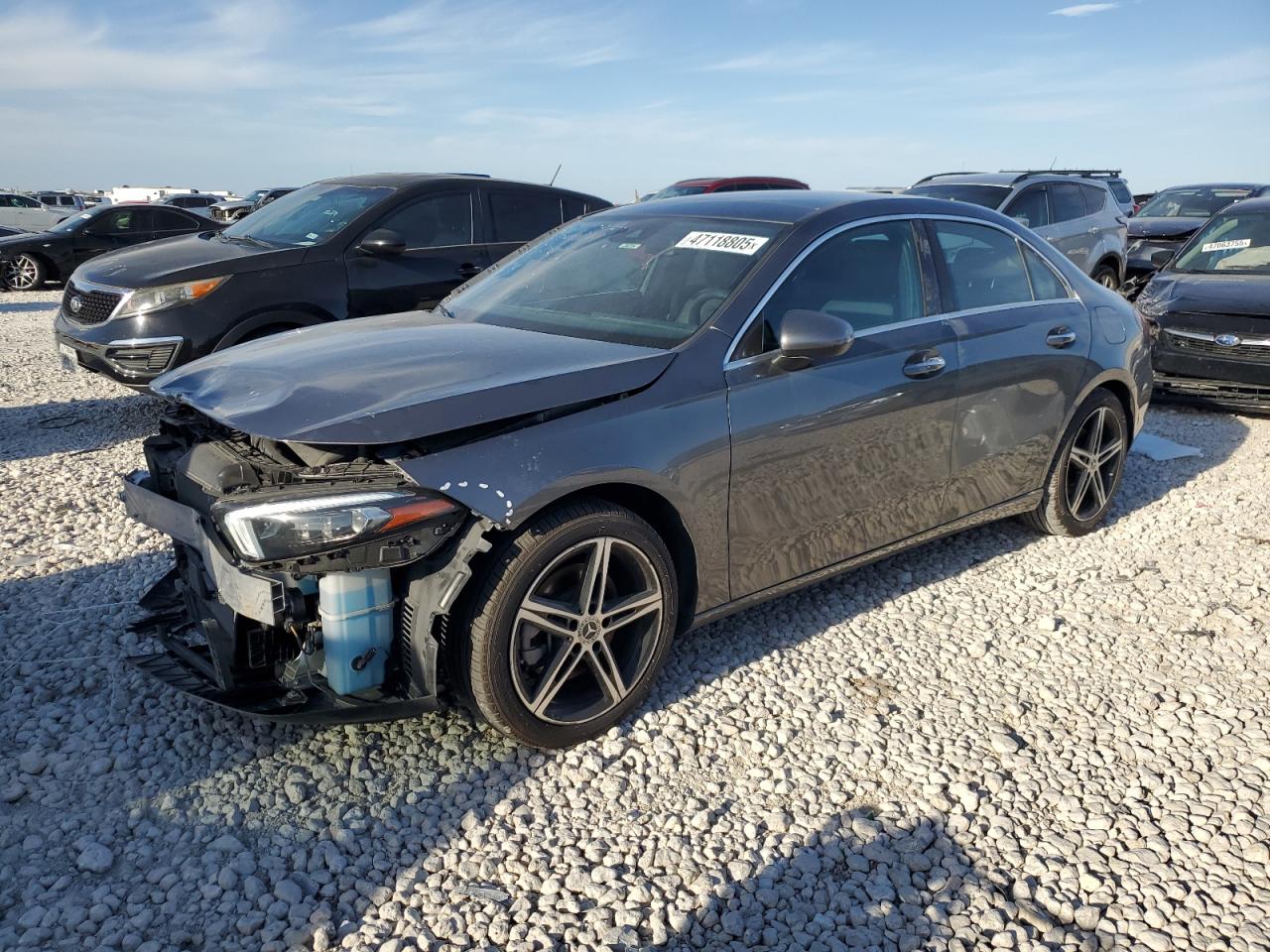 WDD3G4FB1KW021163 MERCEDES-BENZ A 220 4MAT 2019
