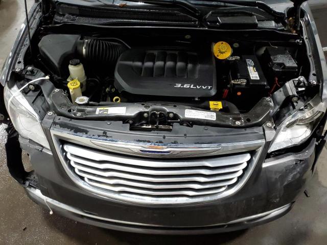 2016 CHRYSLER TOWN & COU - 2C4RC1BG6GR246825