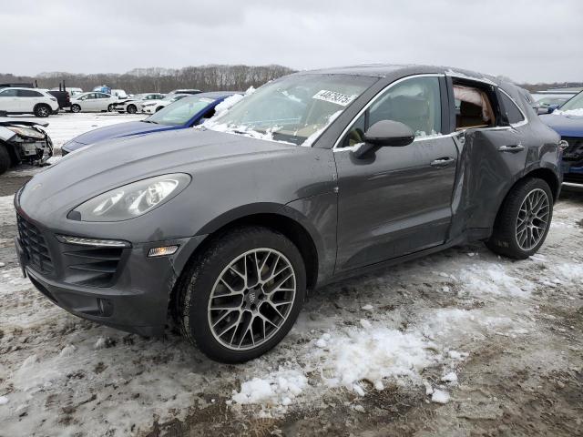 2015 PORSCHE MACAN