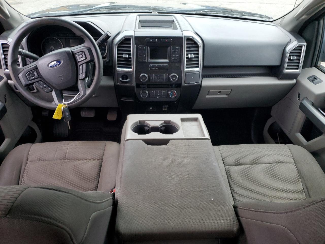 FORD F-150 SUPERCREW