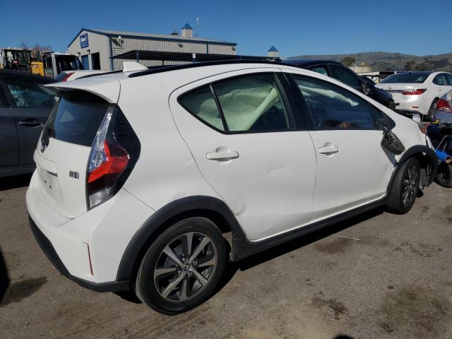 2018 TOYOTA PRIUS C JTDKDTB32J1617336