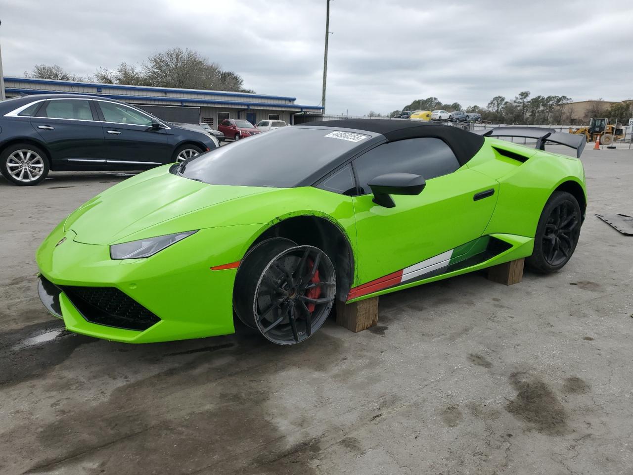 LAMBORGHINI HURACAN