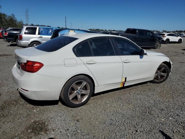 Vin: wba3a5c56df355558, lot: 45369155, bmw 3 series i 20133