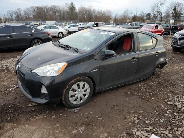 TOYOTA PRIUS C