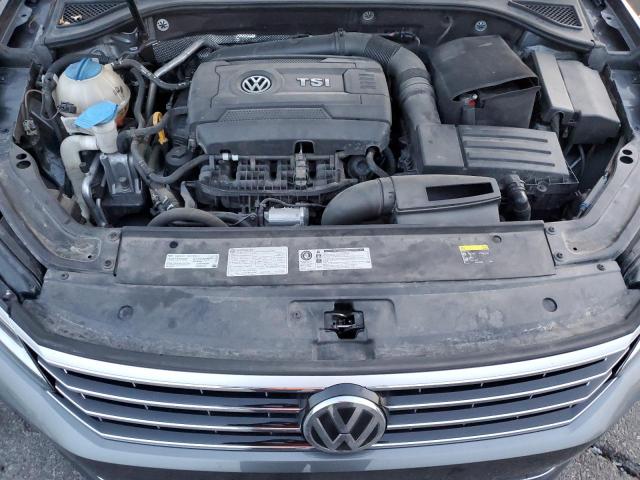 2017 VOLKSWAGEN PASSAT SEL - 1VWCT7A32HC074615