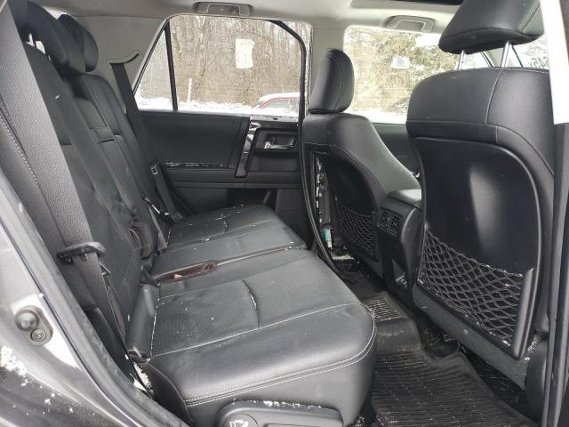 2020 TOYOTA 4RUNNER SR - JTEBU5JR7L5816939