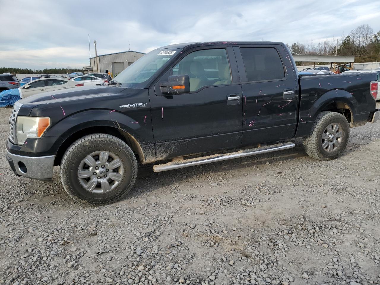 FORD F-150 SUPERCREW