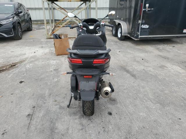 2018 PIAGGIO SCOOTER ZAPTA10W6J5000060