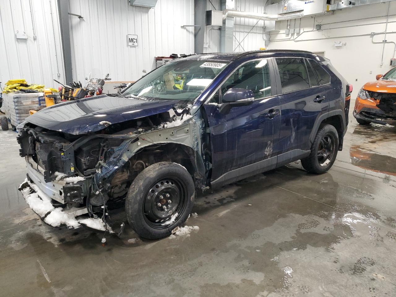 TOYOTA RAV4 XLE