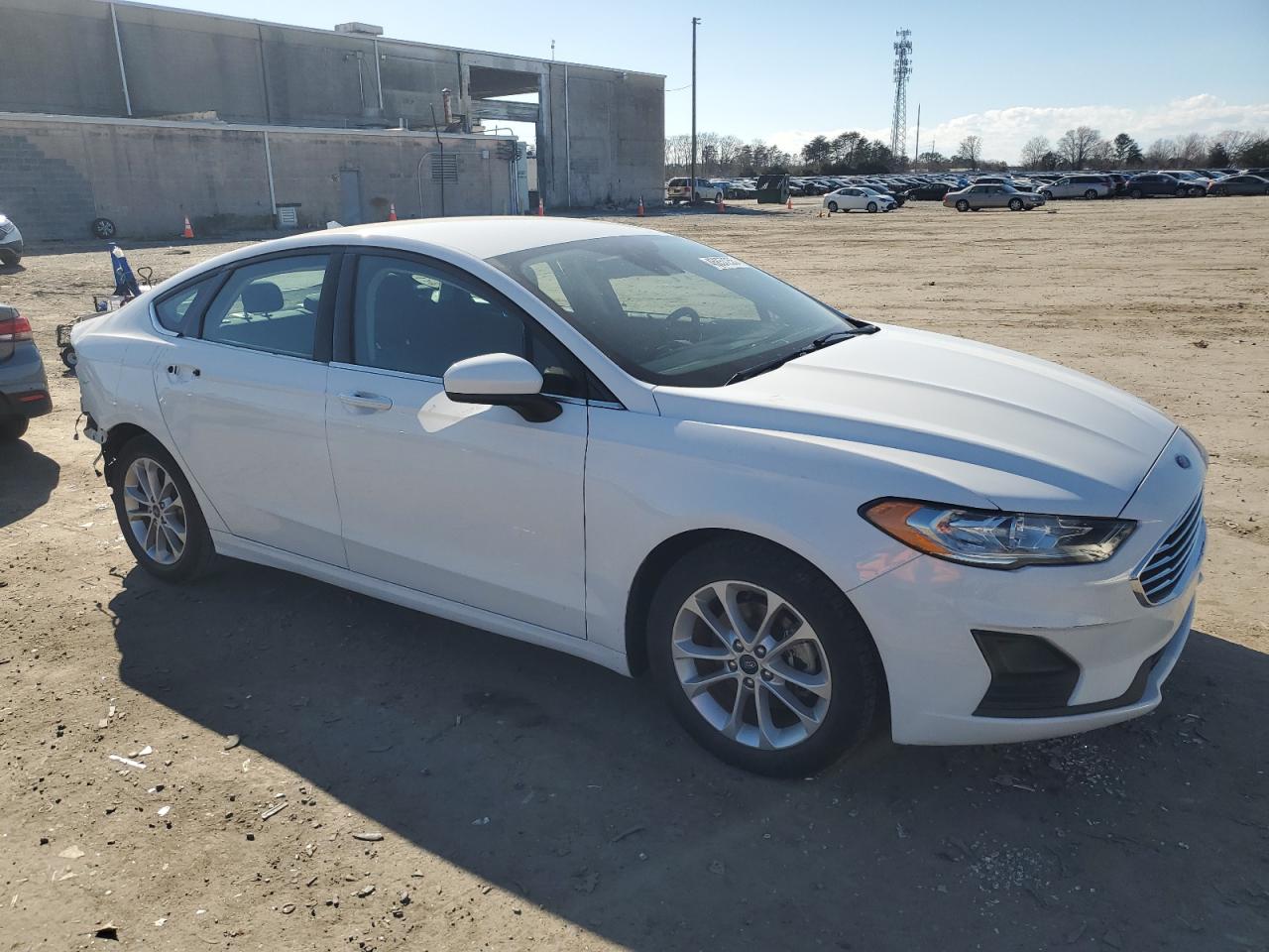 FORD FUSION SE