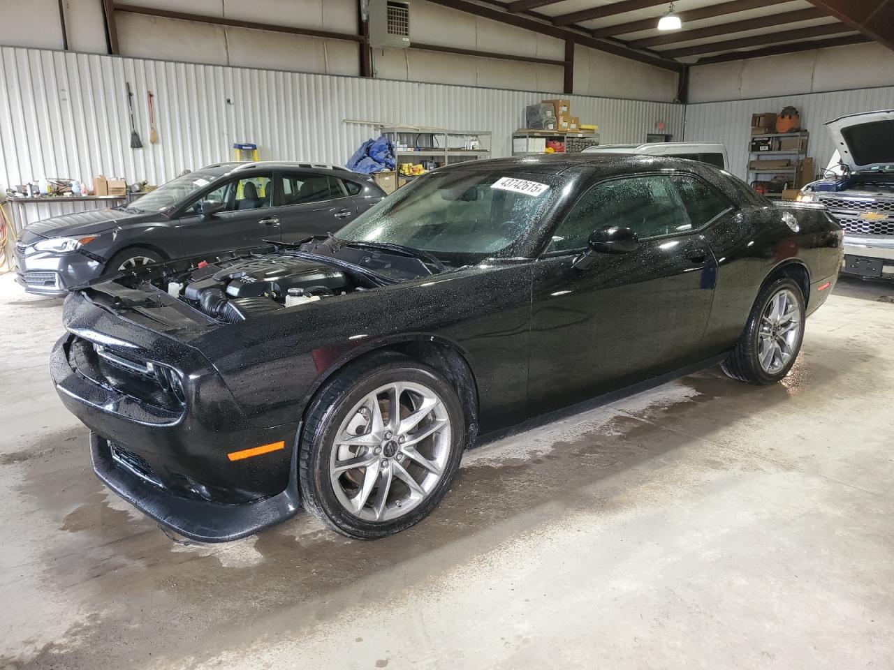  Salvage Dodge Challenger