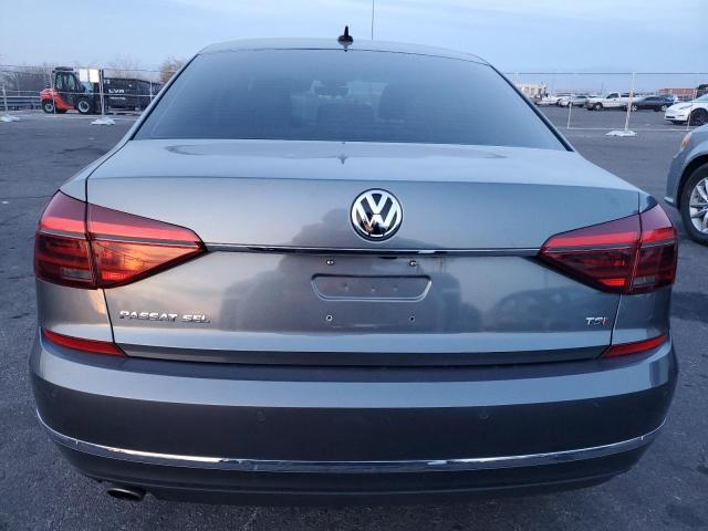 2017 VOLKSWAGEN PASSAT SEL - 1VWCT7A32HC074615