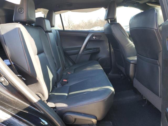 2018 TOYOTA RAV4 SE - 2T3JFREV4JW843739