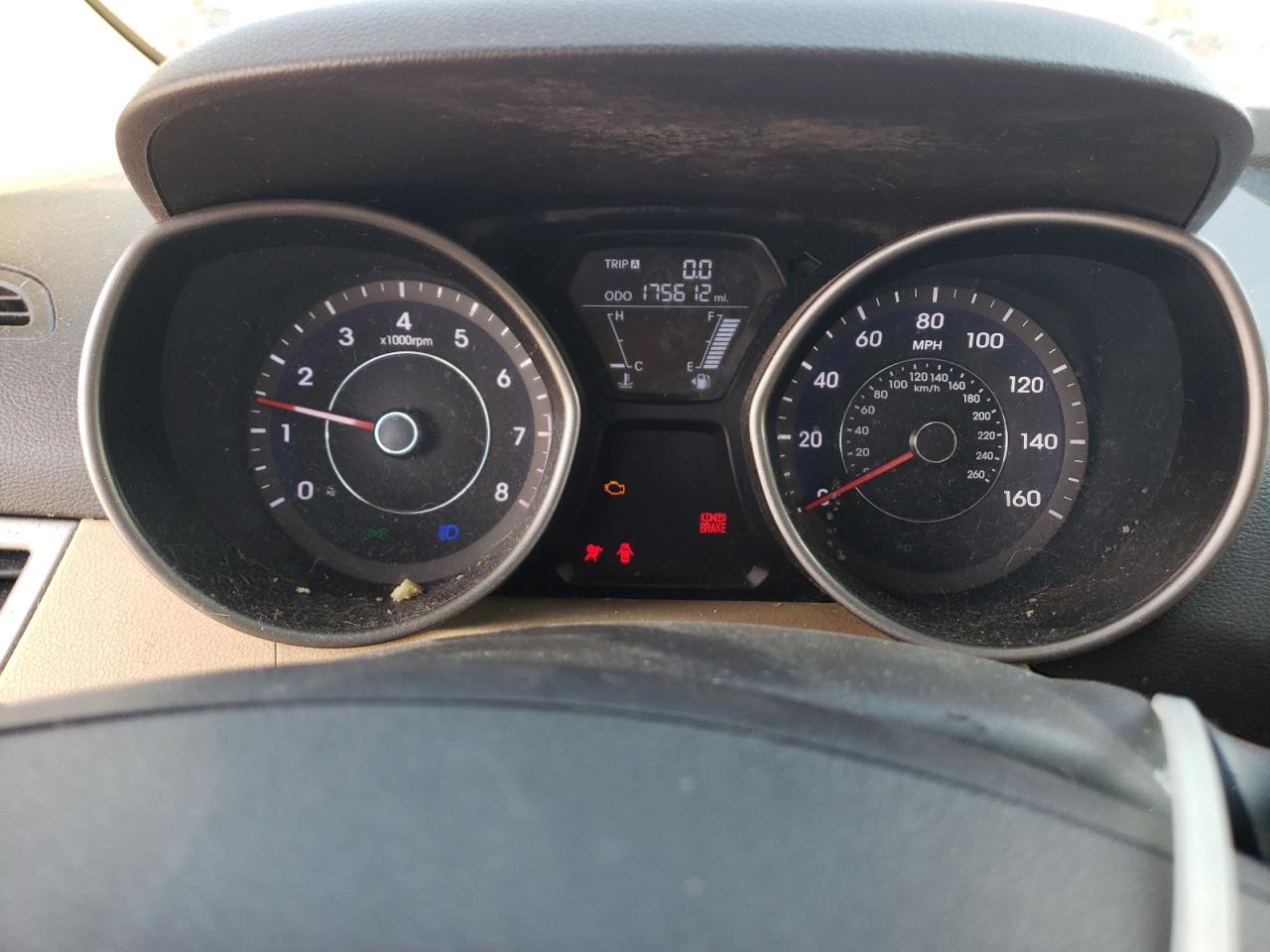 Hyundai Elantra gl 2013