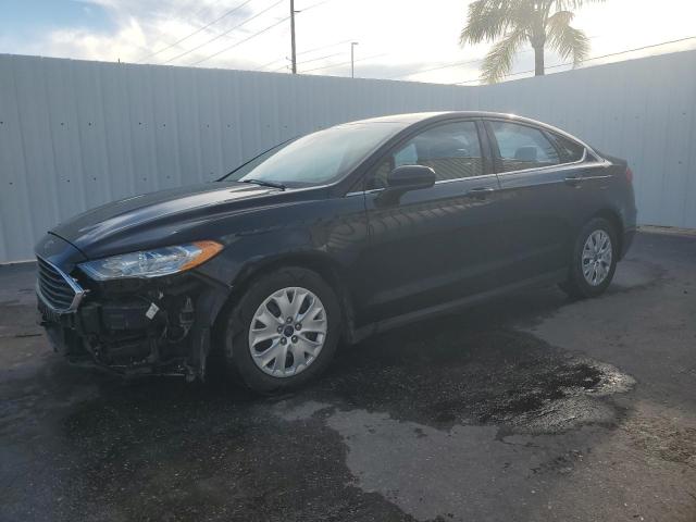 FORD FUSION S