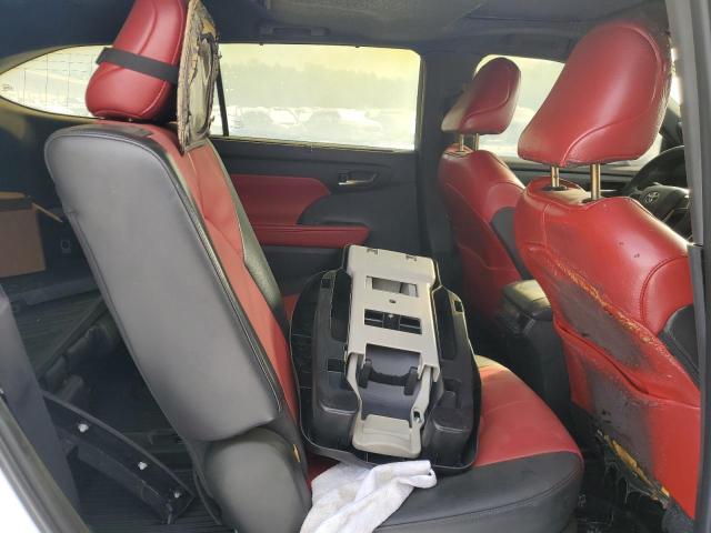2024 TOYOTA HIGHLANDER LE 5TDKDRBH0RS544190