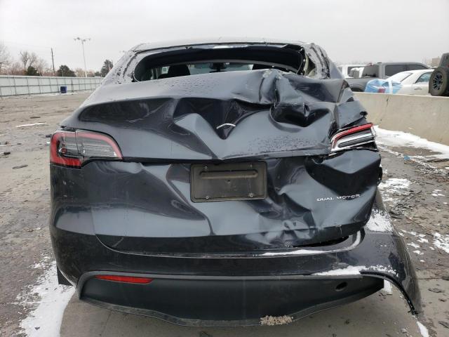 2024 TESLA MODEL Y 7SAYGDEEXRA222103