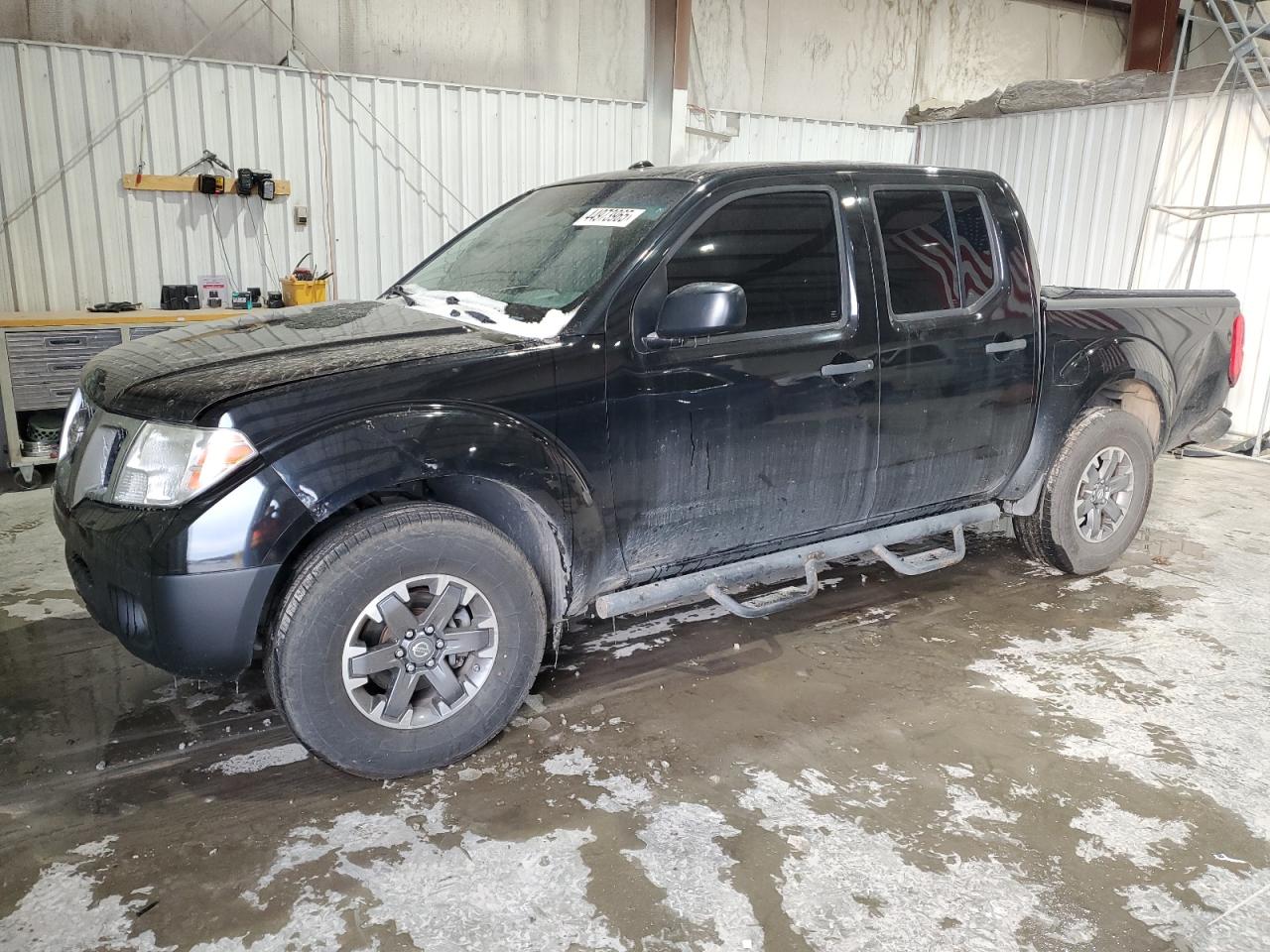 NISSAN FRONTIER S