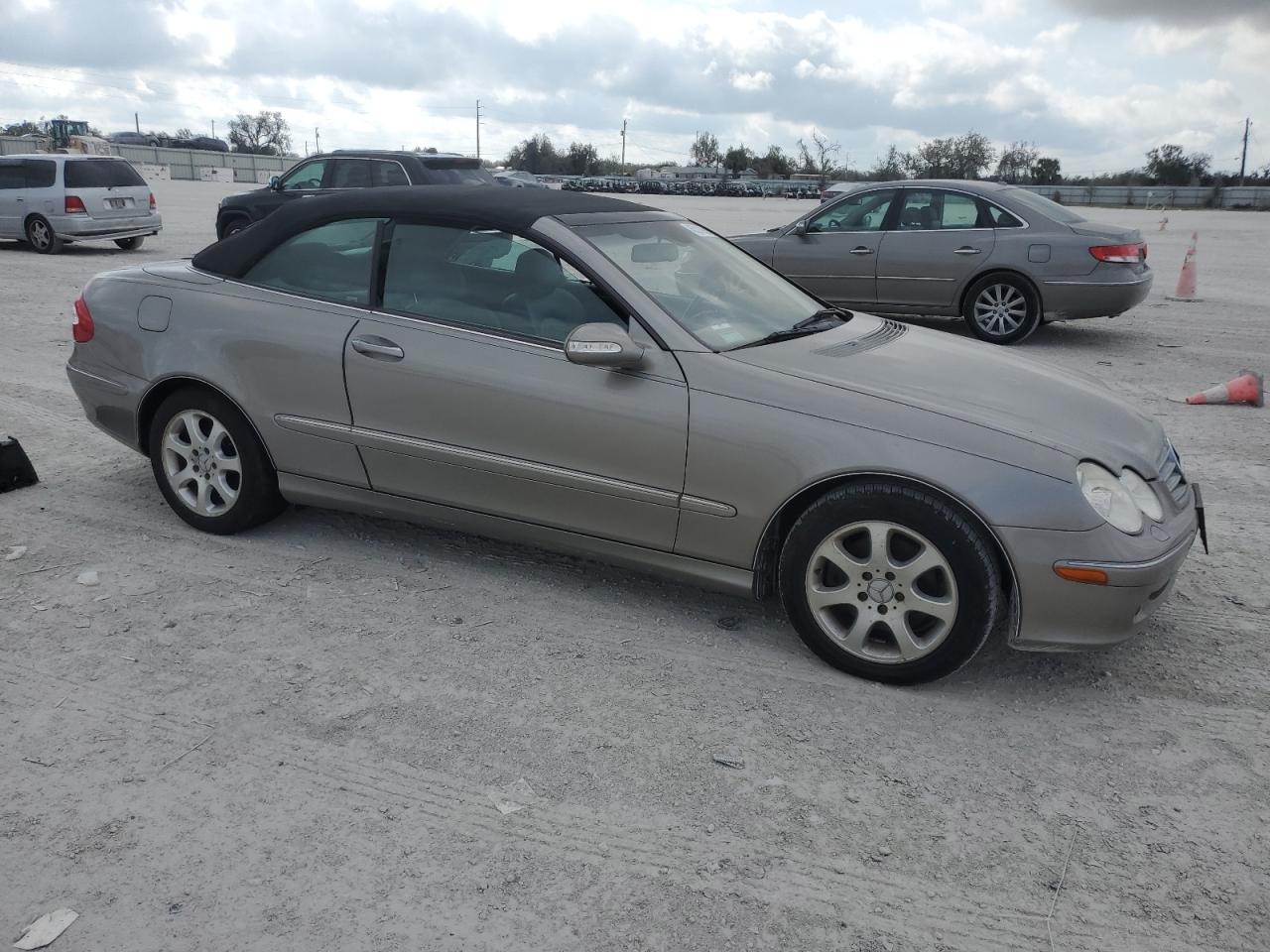 Lot #3297987058 2004 MERCEDES-BENZ CLK 320