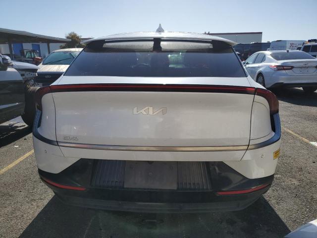 2022 KIA EV6 LIGHT - KNDC3DLC3N5052945
