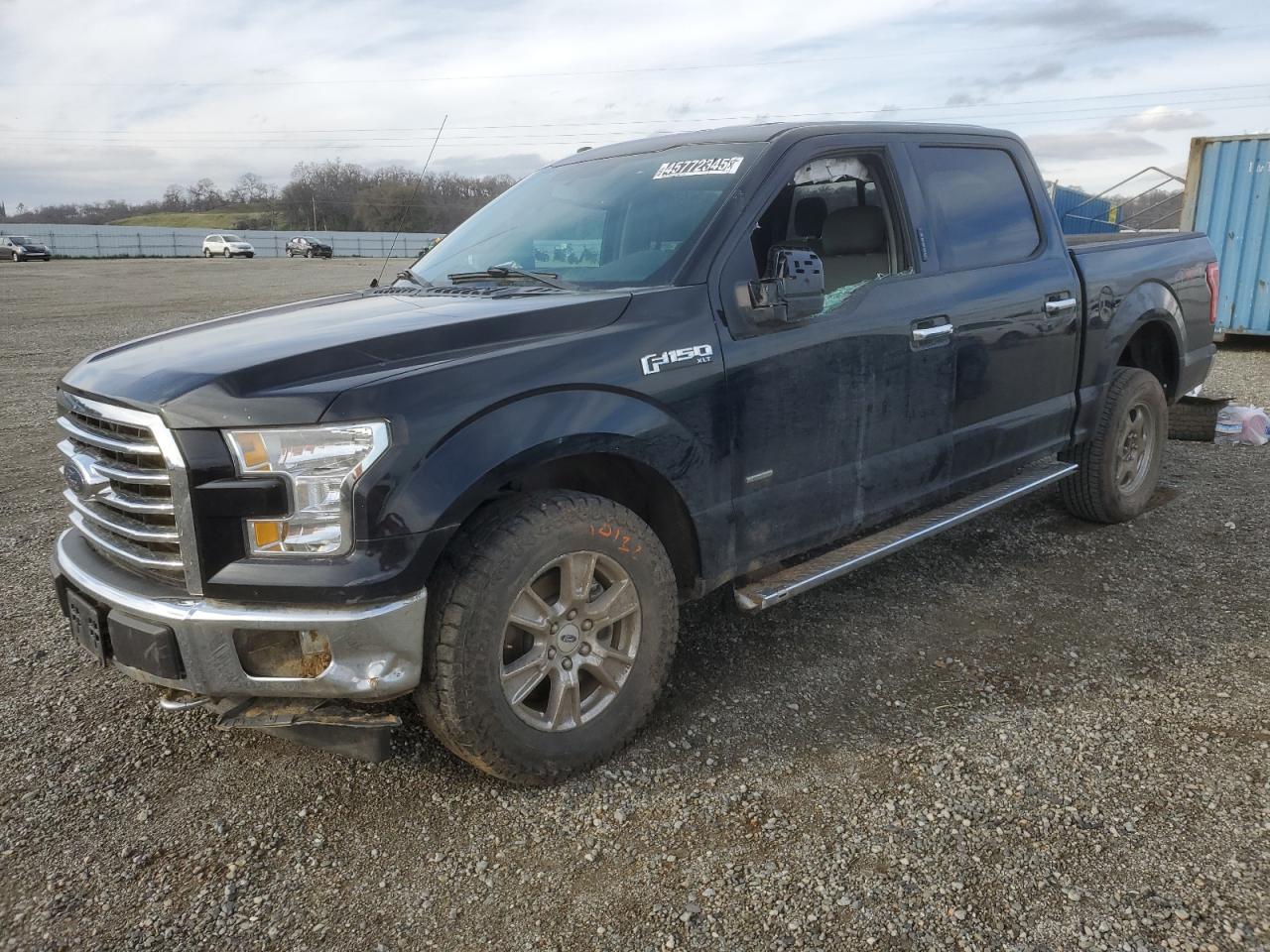 FORD F-150 SUPERCREW