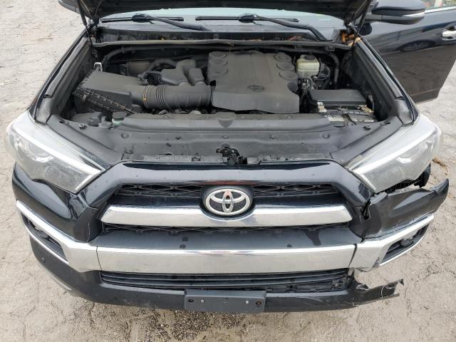 2018 TOYOTA 4RUNNER SR JTEBU5JRXJ5574032
