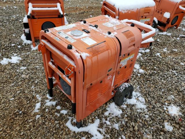 TITAN TG 7500D 2009 orange  diesel NT037621 photo #3