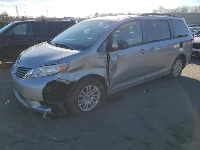 Vin: 5tdyk3dc1ds389687, lot: 44355905, toyota all models xle 2013 img_1