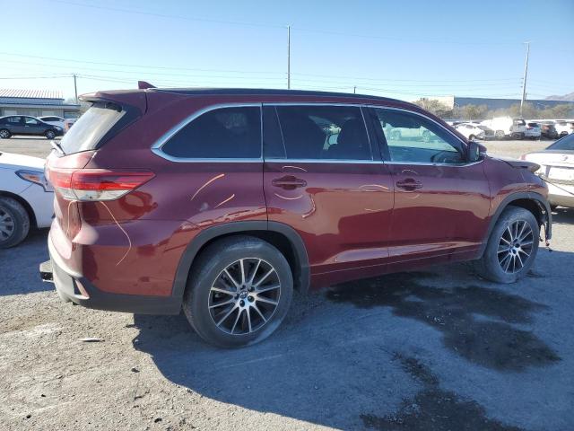 TOYOTA HIGHLANDER 2017 maroon  gas 5TDKZRFH6HS516808 photo #4